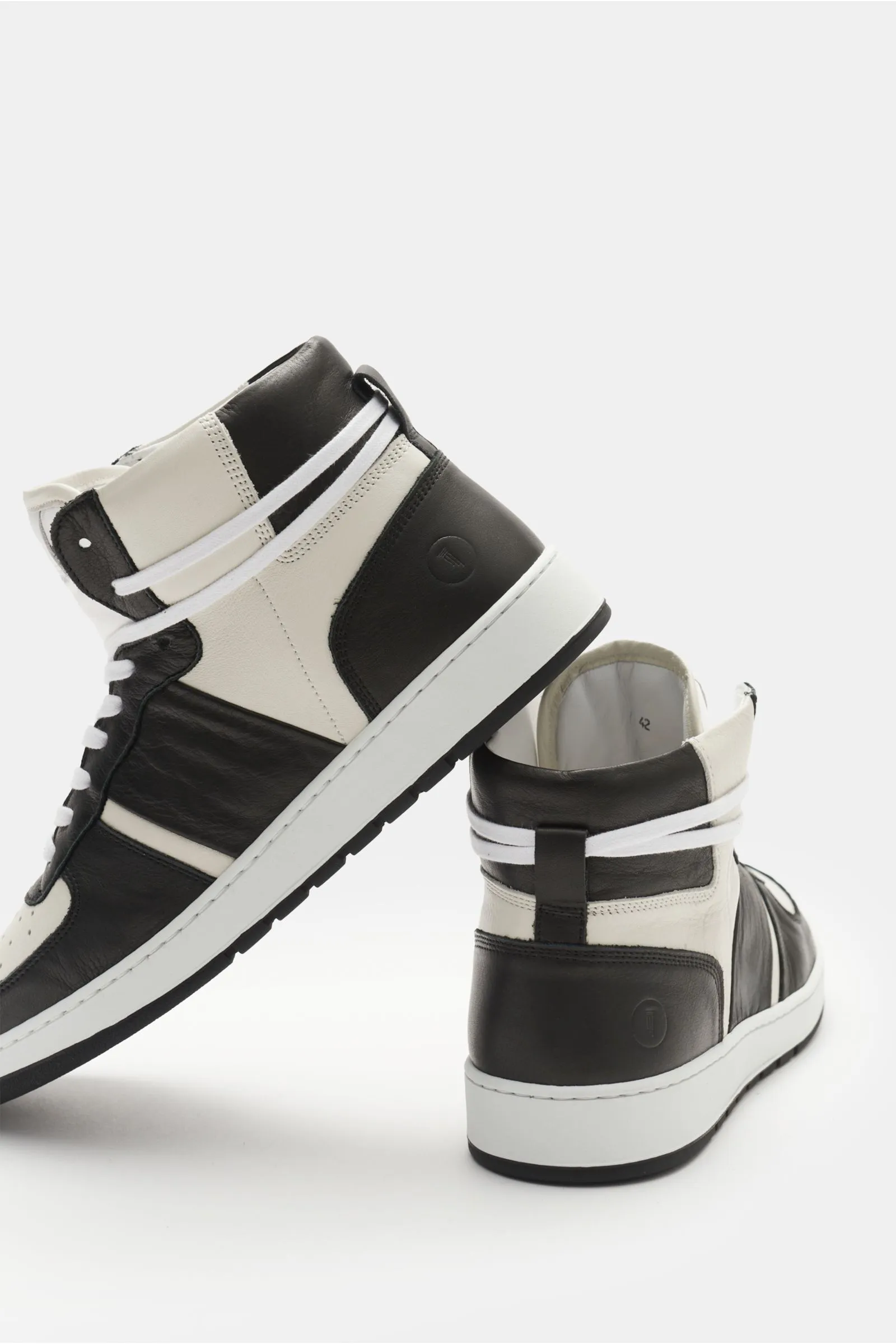 COLLEGIUM high-top sneakers 'Pillar Destroyer' black/off-white