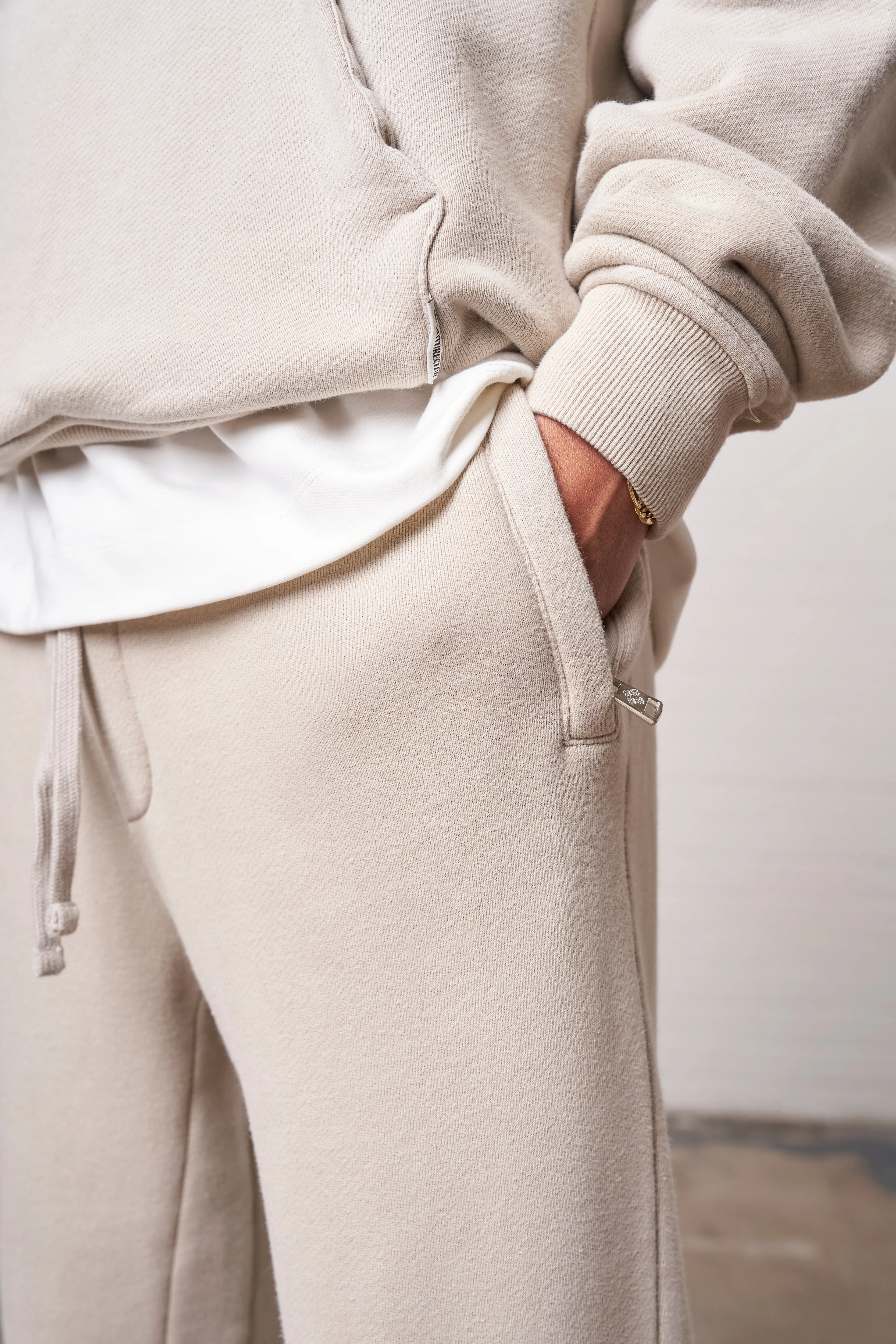 LAUNDERED CLASSICS JOGGERS - BEIGE