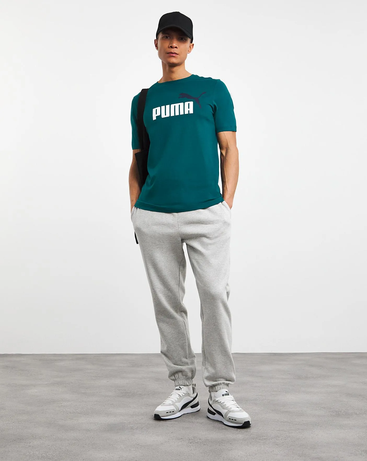 PUMA Essentials Logo T-Shirt