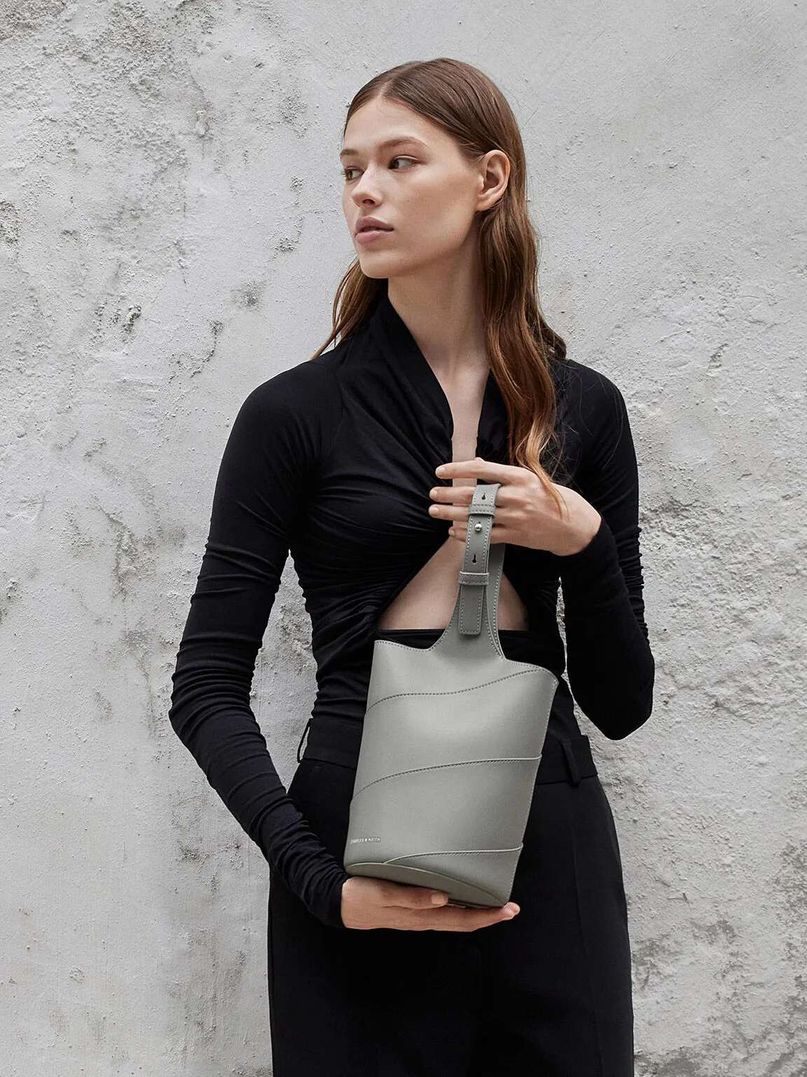 Trin Cylindrical Bucket Bag - Grey