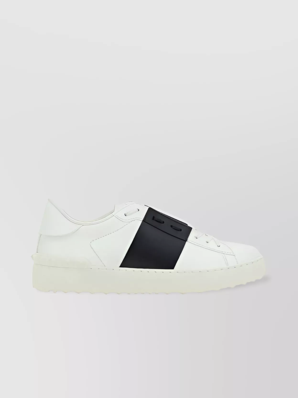 Valentino Garavani   Rockstud calfskin contrast band sneakers