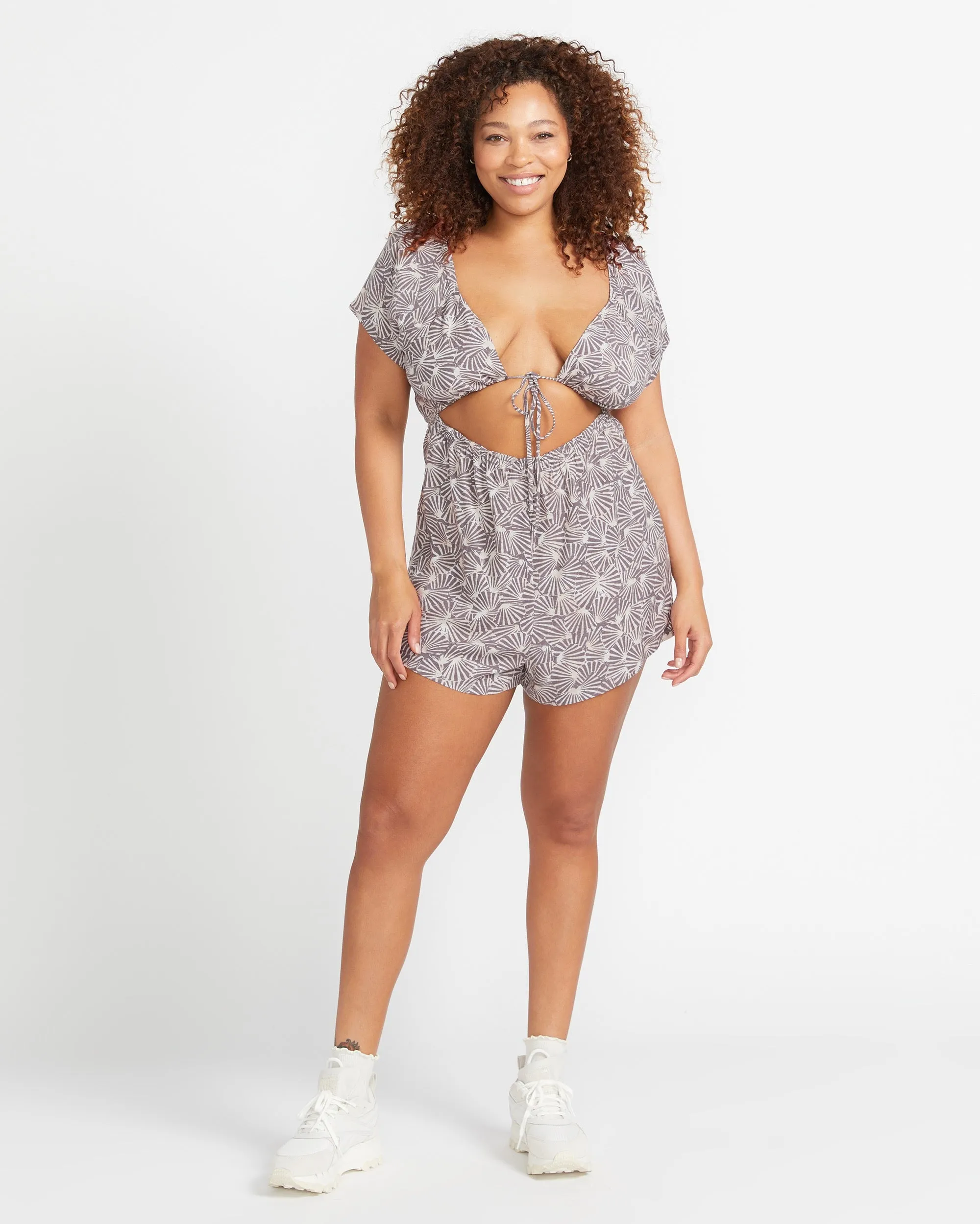 Wat Tha Shell Romper - Dark Grey