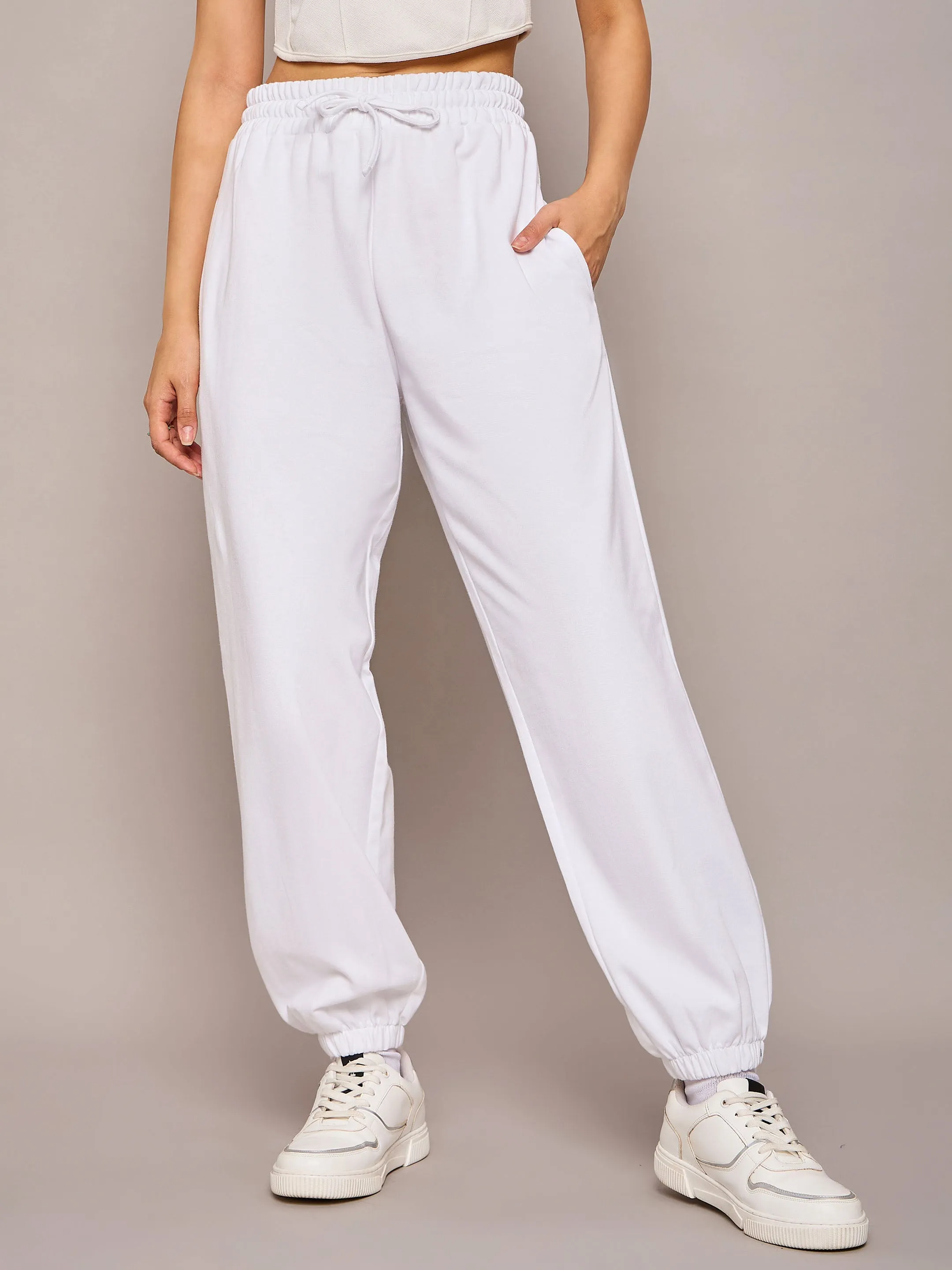 Women White Terry Oversized Zipper Sweatshirt With Baggy Joggers